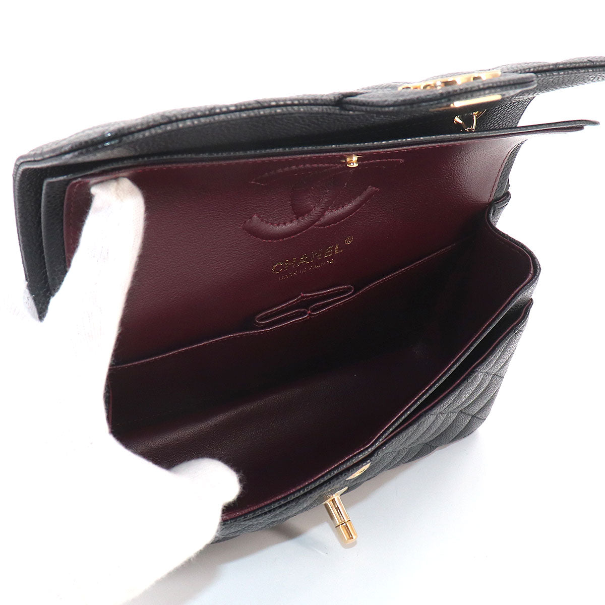 Matelasse 23 Chain Shoulder Bag Leather Black A01113