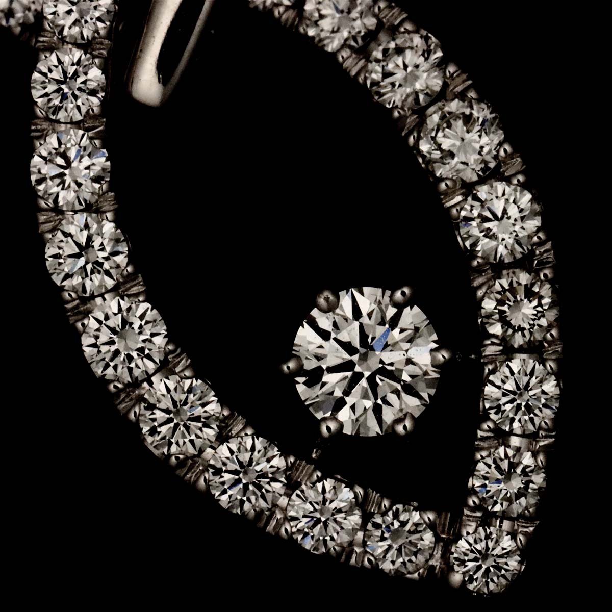 Alexandrite 0.56ct Diamond 0.44ct Necklace 18K White Gold 750