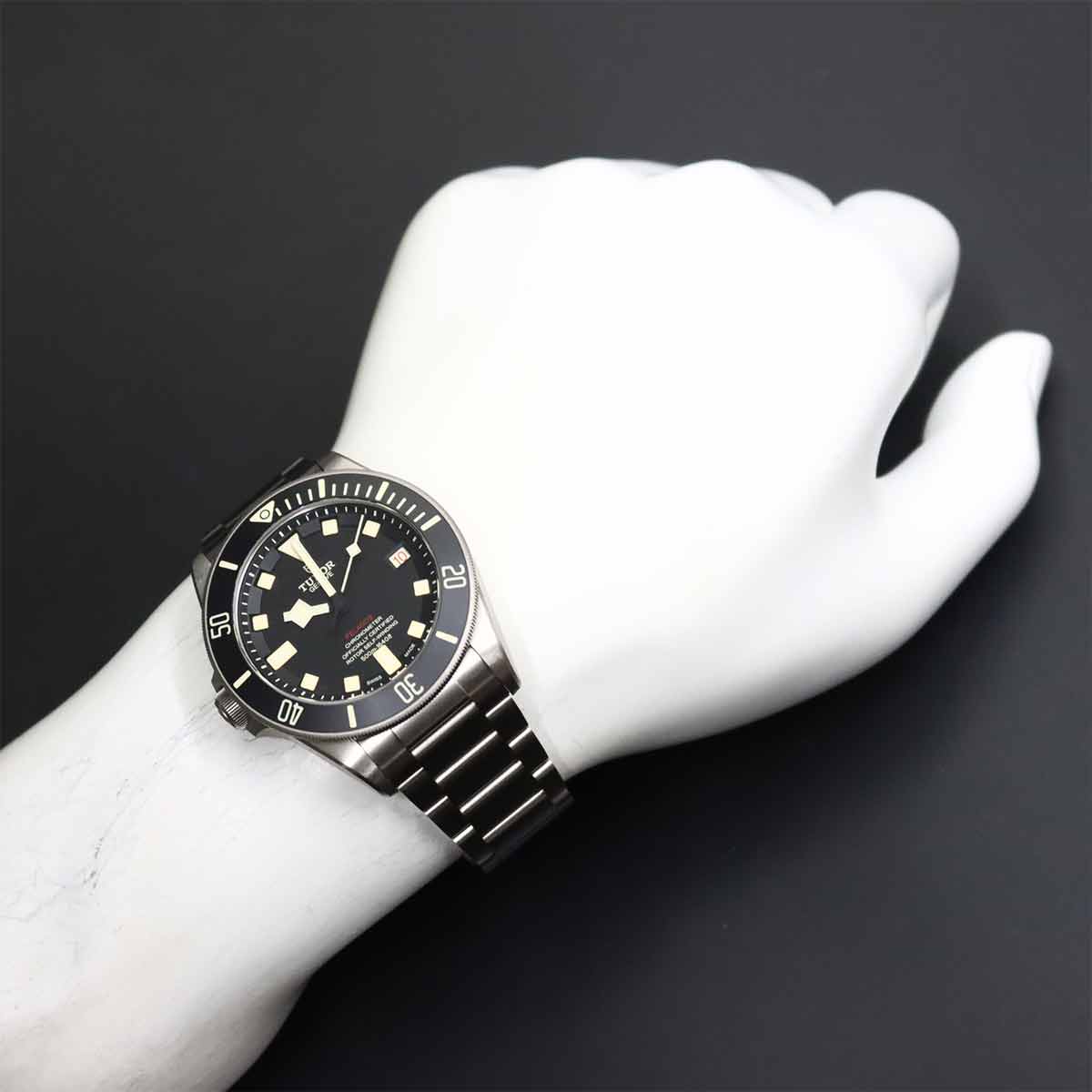 Pelagos LHD 25610TNL Automatic Black Dial Mens Watch