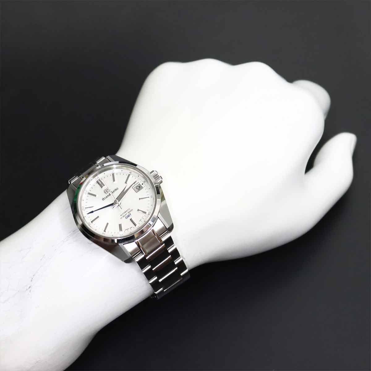 Mechanical Hi-BEAT GMT SBGJ201 Automatic Silver Dial