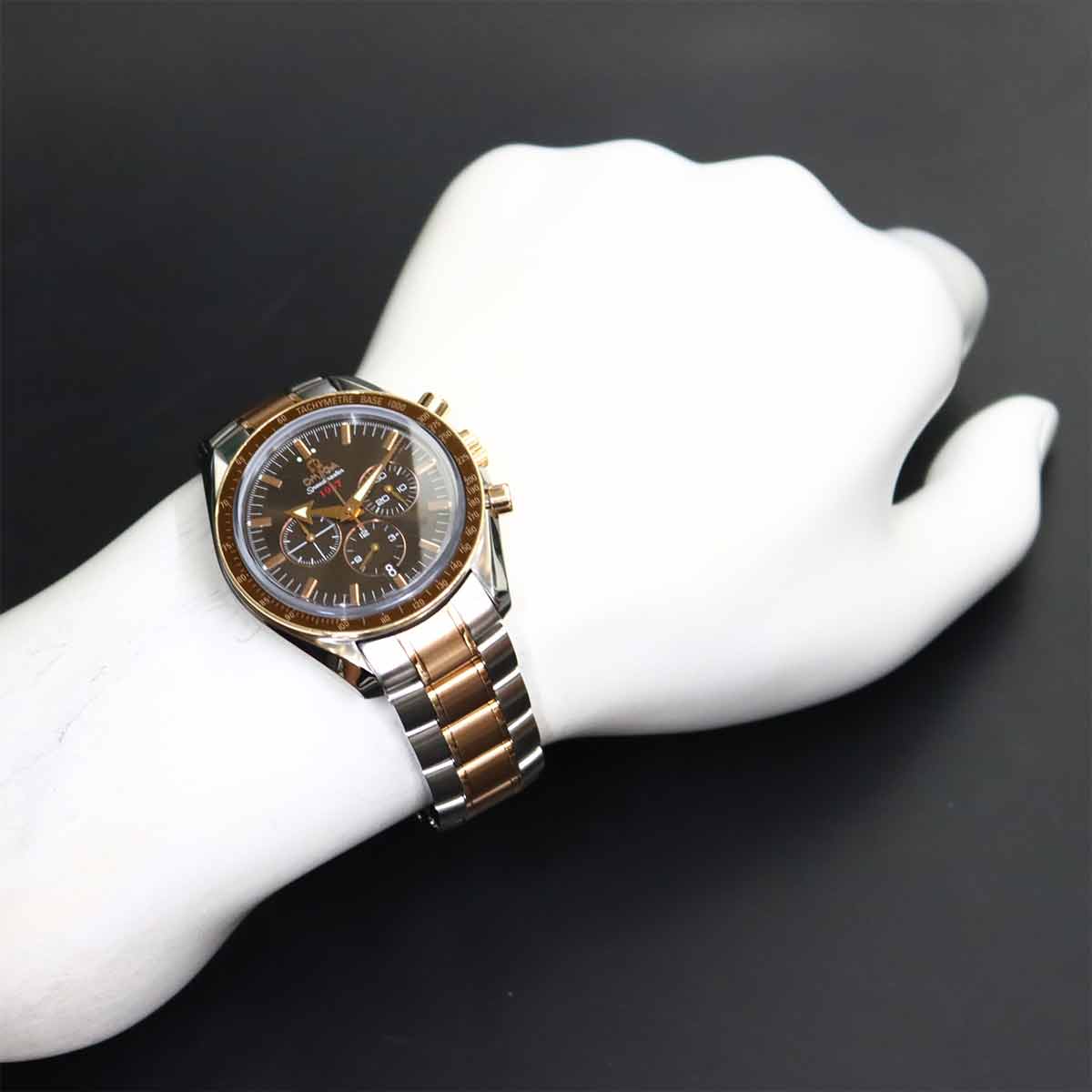 Speedmaster Broad Arrow 321.90.42.50.13.001 750 PG Mens Watch