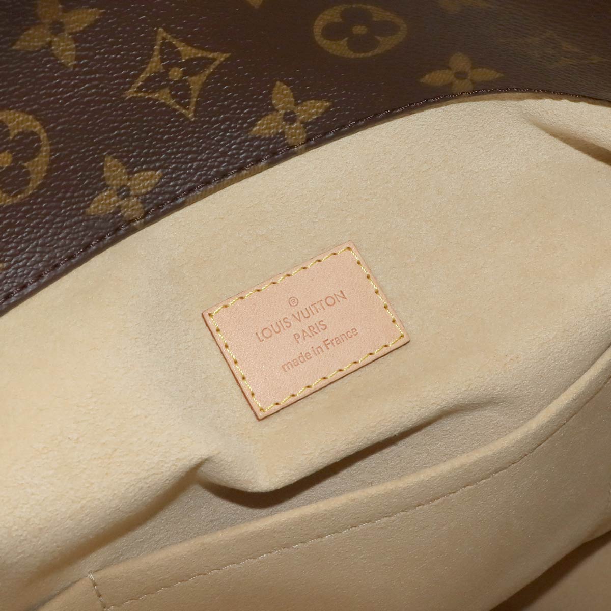 Monogram Artsy MM Shoulder Bag Brown M40249 Purse