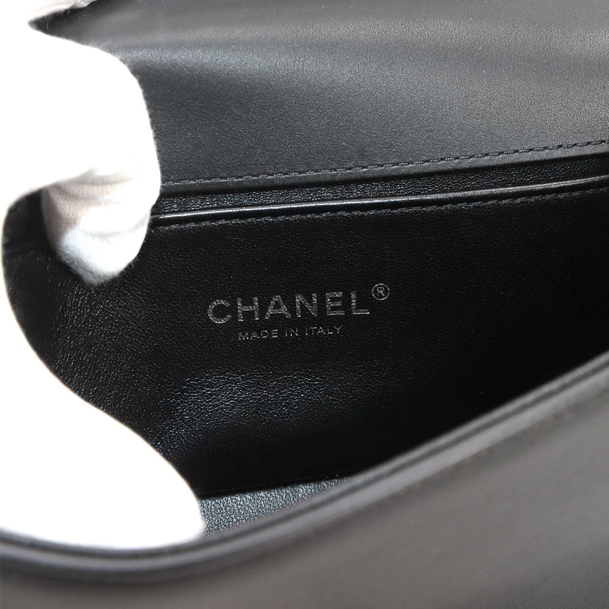 BOY CHANEL Small Chain Shoulder Bag Leather Black A67085
