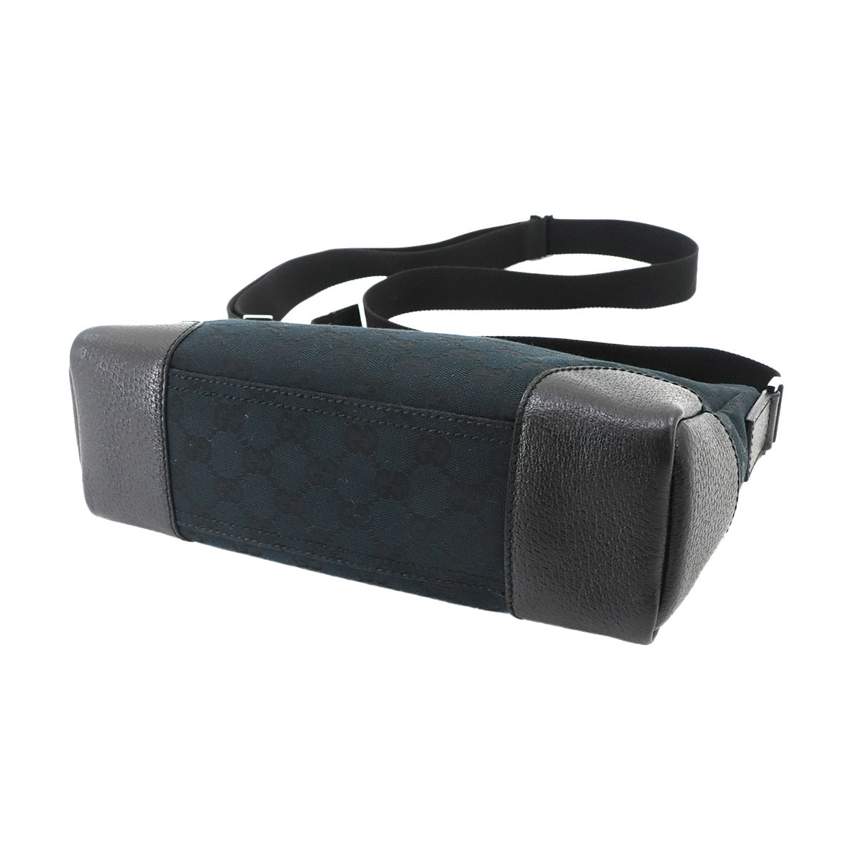 Shoulder Bag GG Canvas Leather Black 114273 Purse
