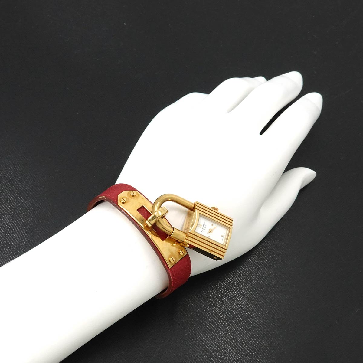 Kelly Watch Vintage Quartz White Dial Ladies Watch