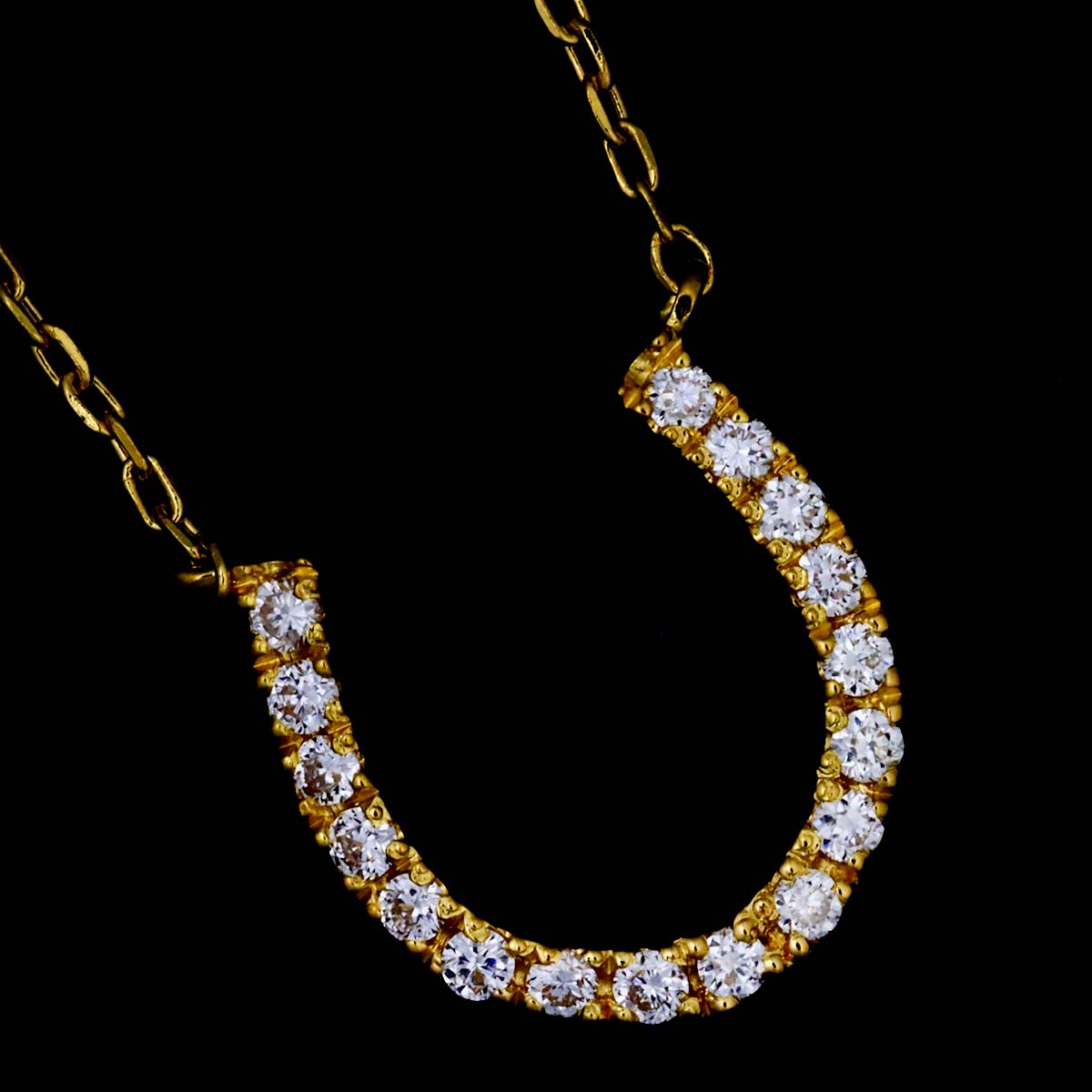 Horseshoe Diamond Necklace 18K YG 750