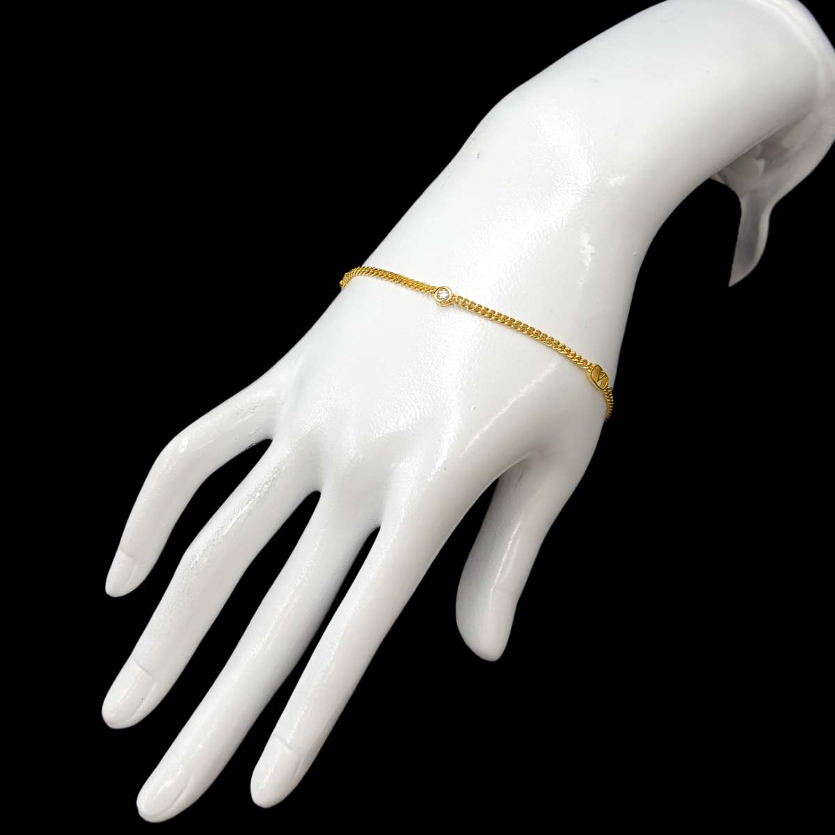 Logo Diamond 0.10ct Bracelet 18K Yellow Gold 750