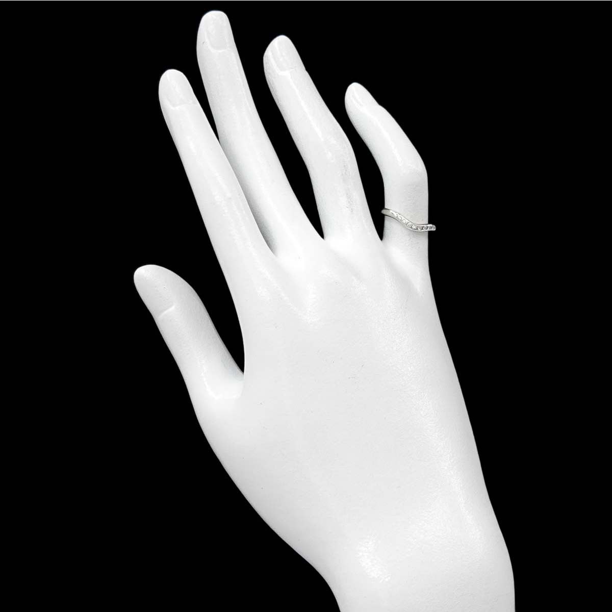 Curved Band Diamond Ring Platinum size4(US)