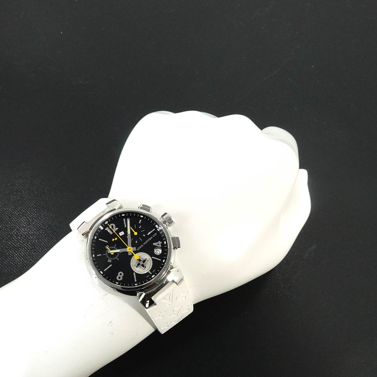 Tambour Lovely Cup Q11BG Chronograph Date Black Dial