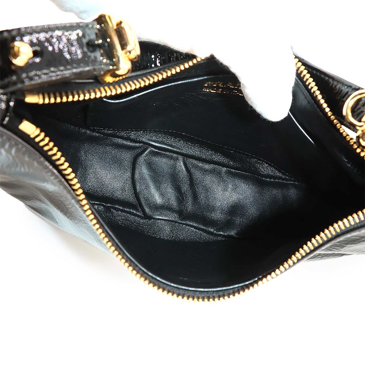 Arque Small Hand Shoulder Bag Patent Leather Black 1BC194 Purse