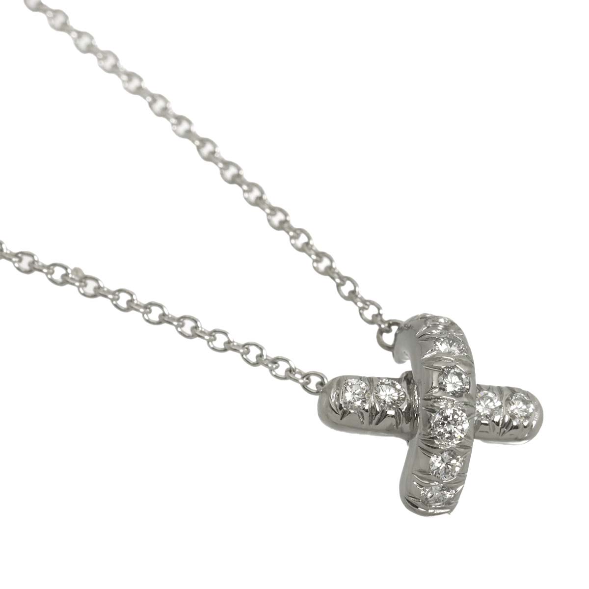 Cross stitch Diamond Necklace Platinum