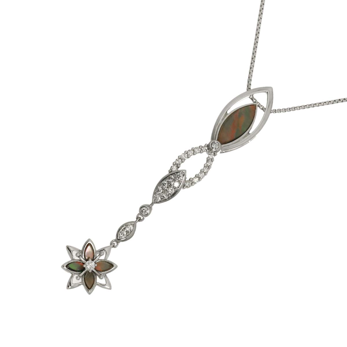 MOP Diamond 0.23ct/0.19ct Necklace 18K WG 750