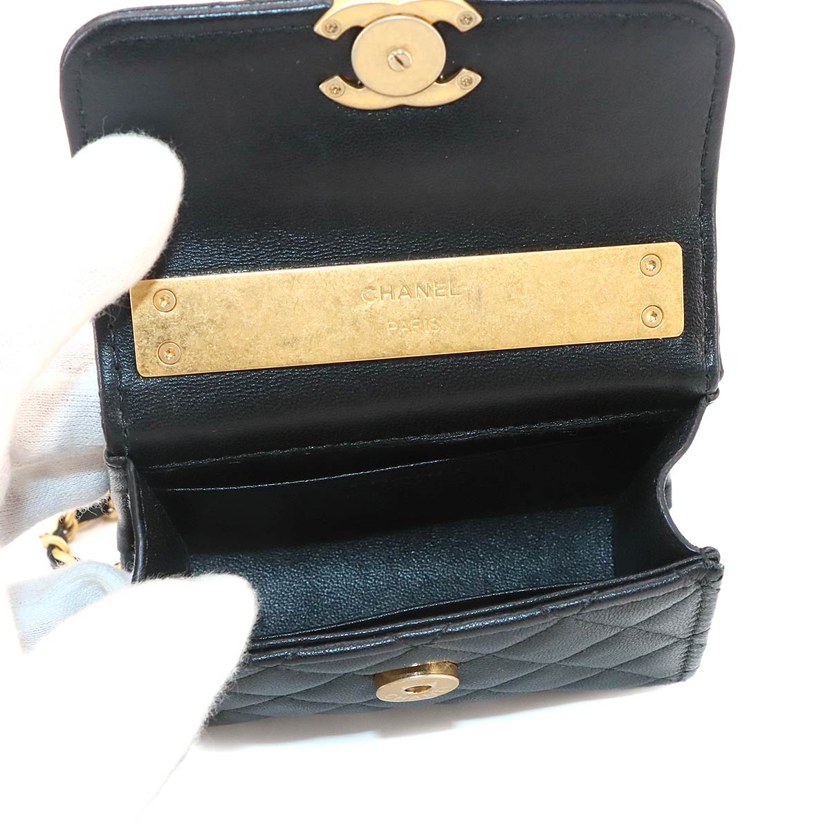 Matelasse Chain Clutch Hand Shoulder Bag Leather Black AP2944