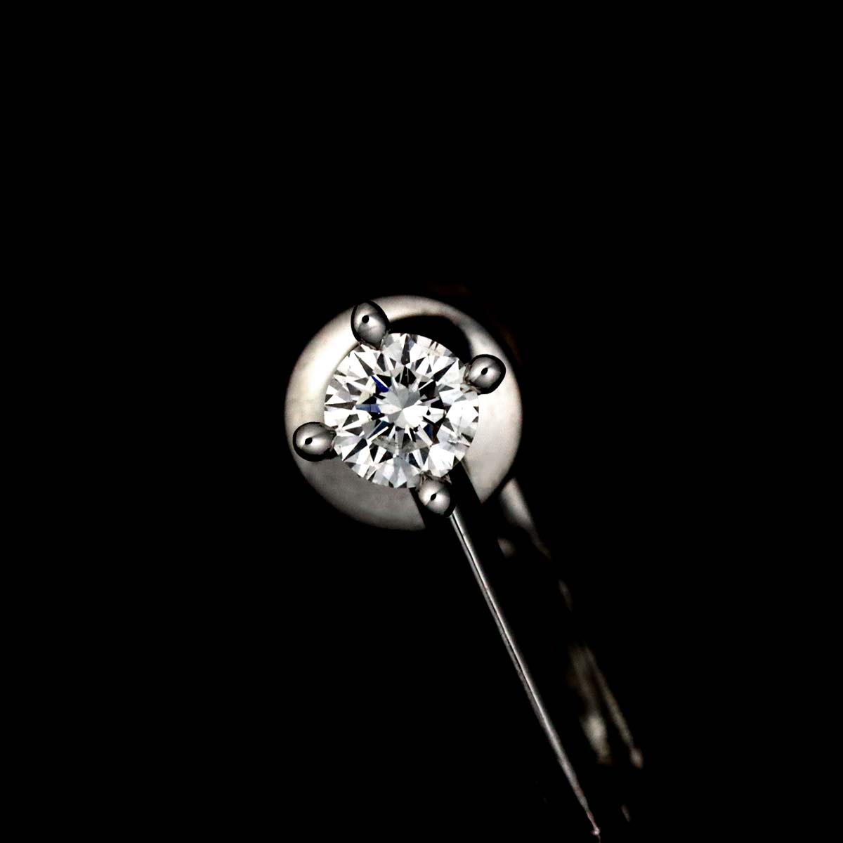 Mabe Pearl Diamond 0.06/0.06ct Earrings Clip on 18K WG 750