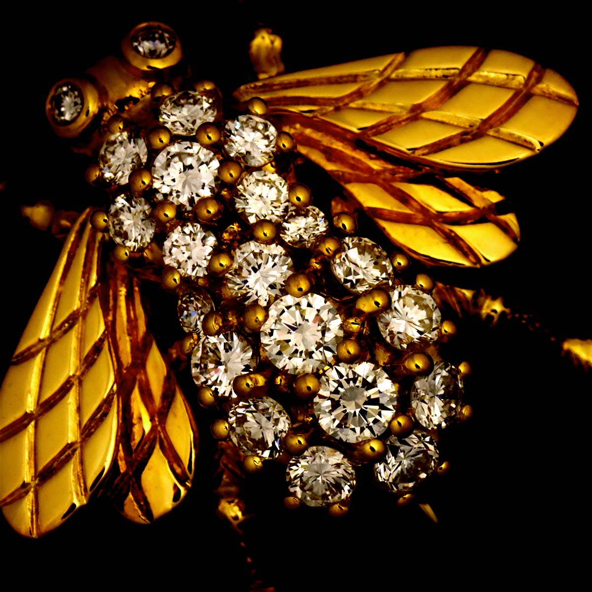 Diamond 0.74ct Brooch 18K YG 750