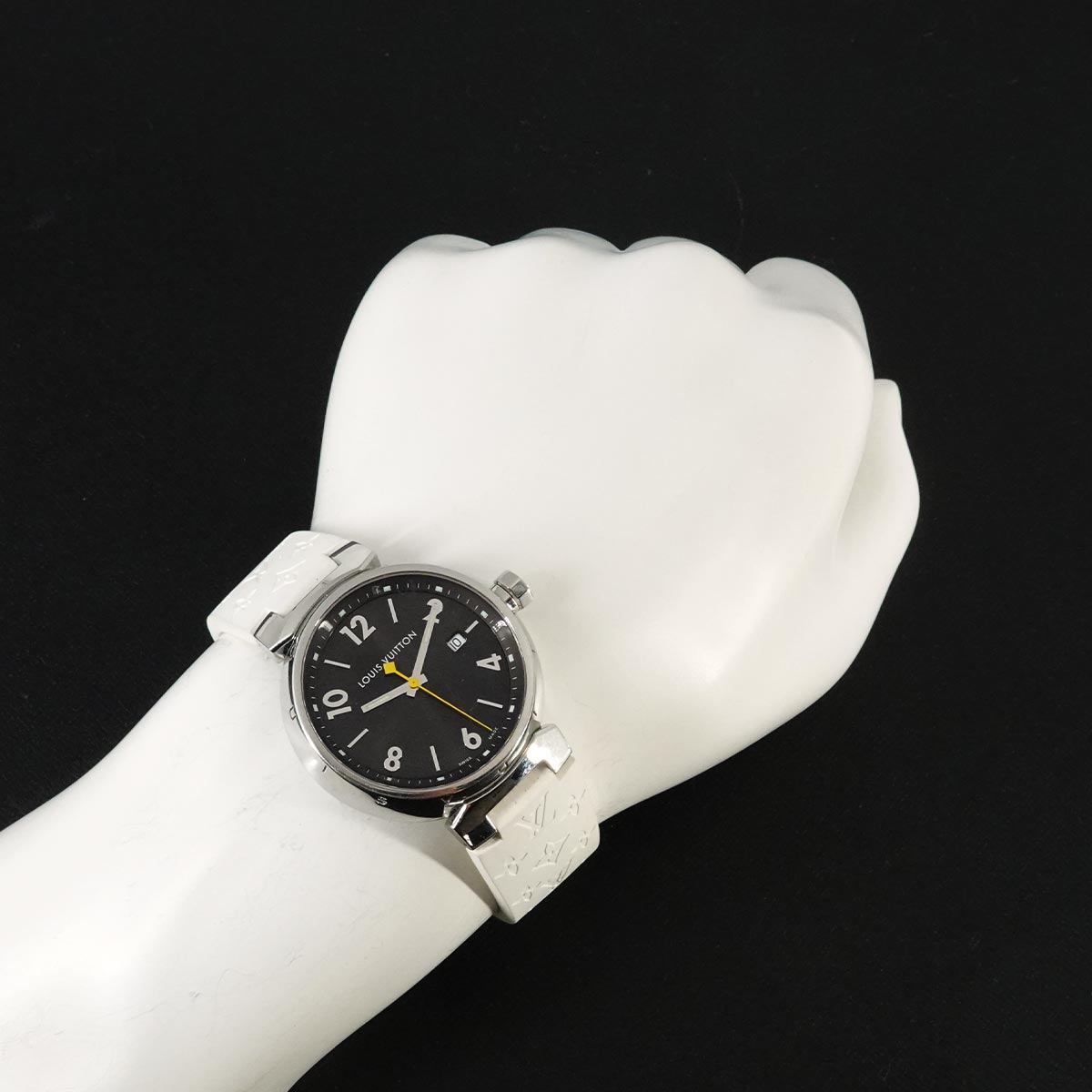 Tambour Q1111 Quartz Brown Date Mens Watch