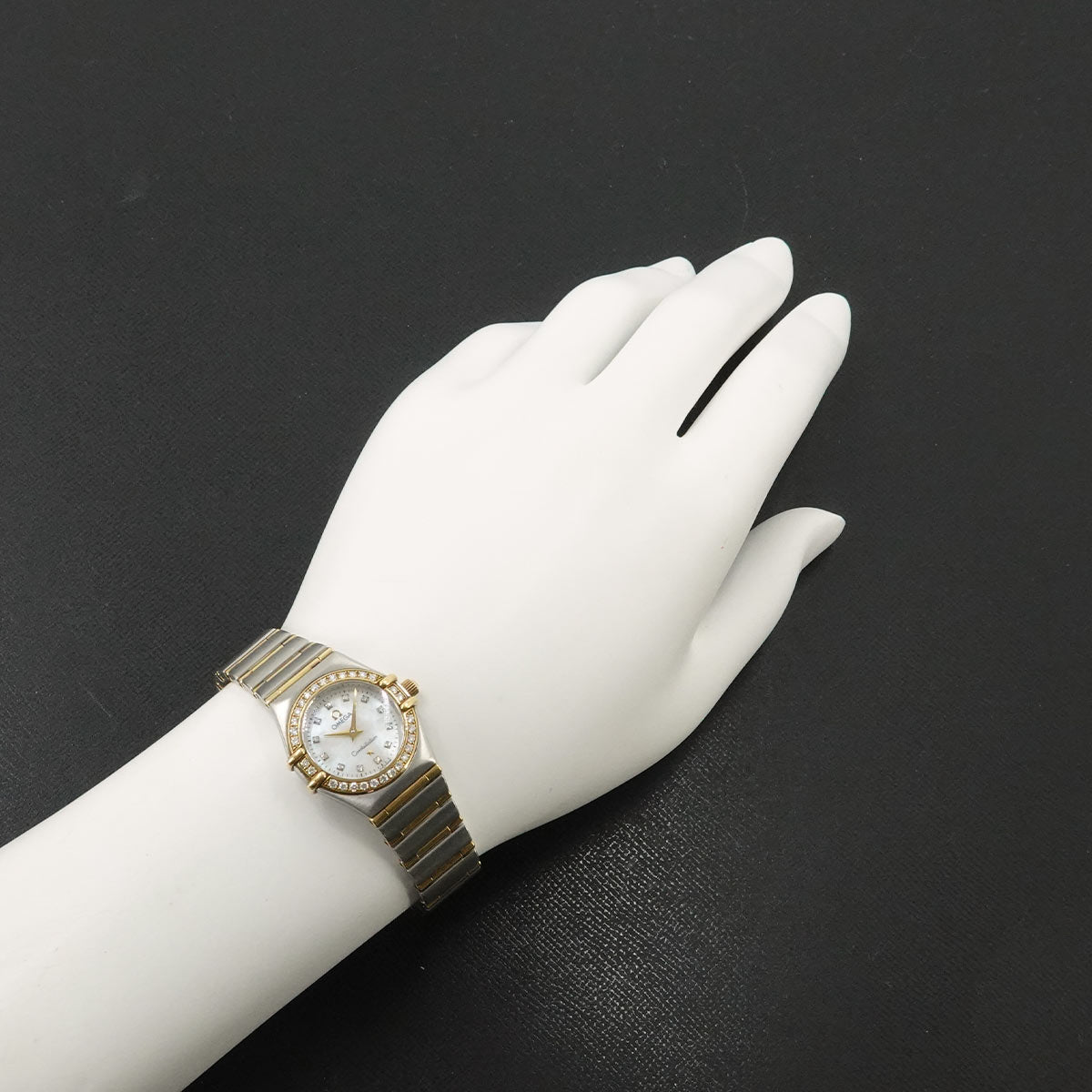 Constellation Mini 1267.75 Bezel 12P Diamond 750 YG White Shell