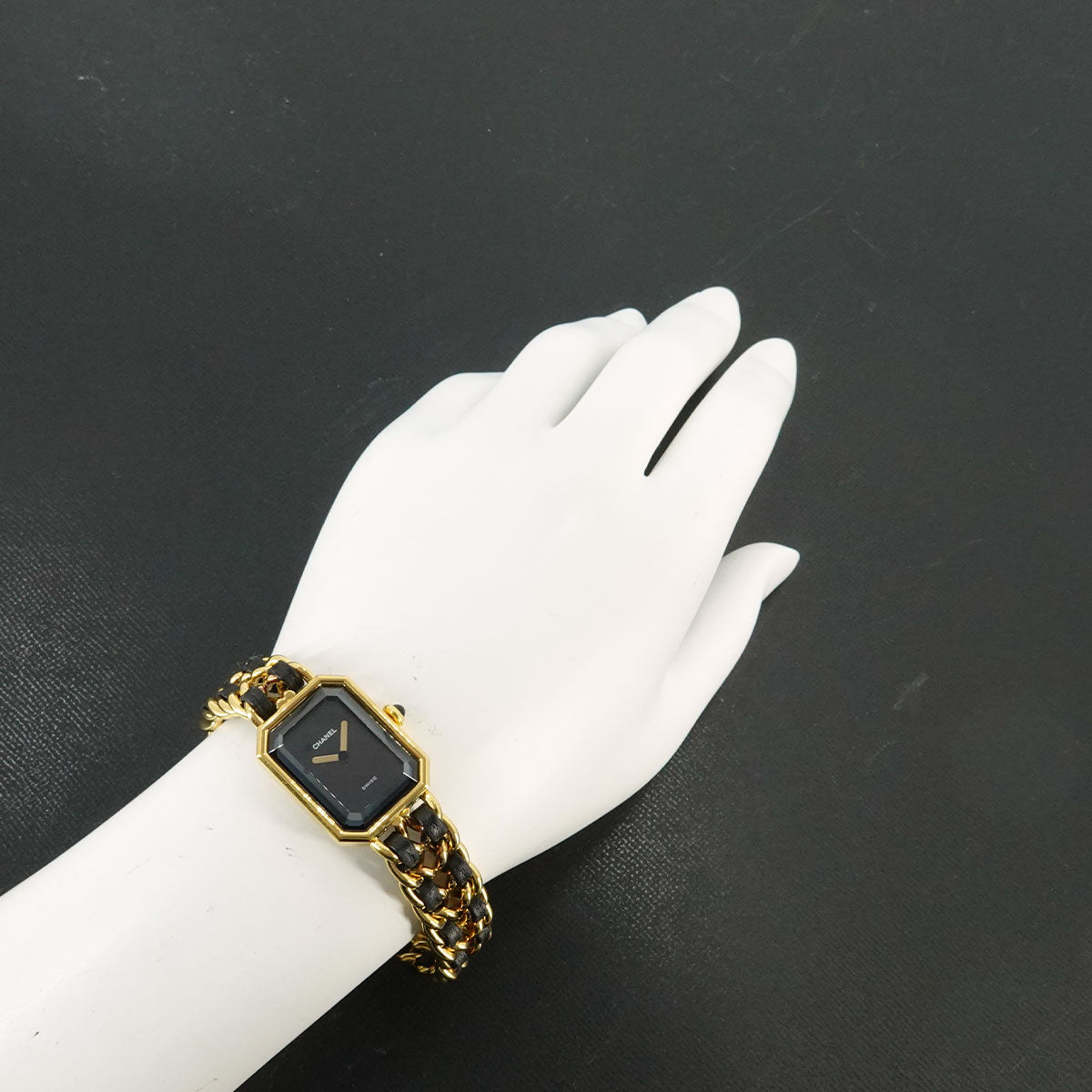 Premiere Size XL H0001 Vintage Quartz Black Dial Ladies Watch