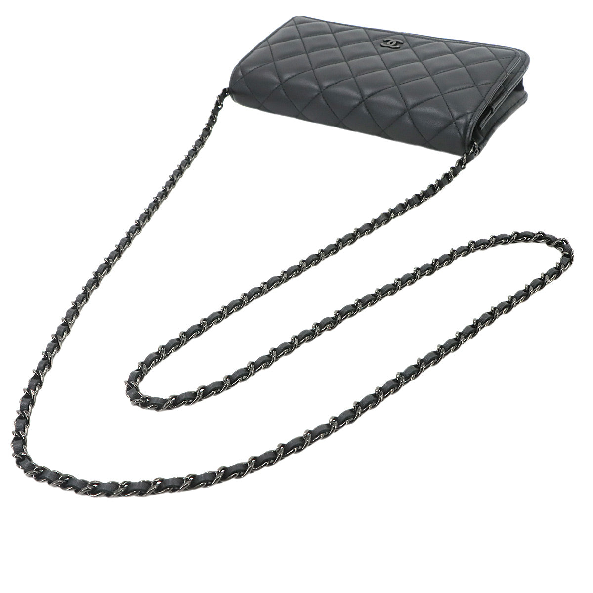 Matelasse Classic Chain Wallet Leather Black AP0250
