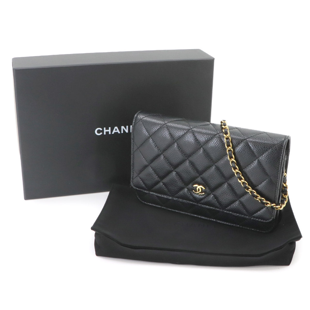 Matelasse Classic Chain Wallet Leather Black AP0250