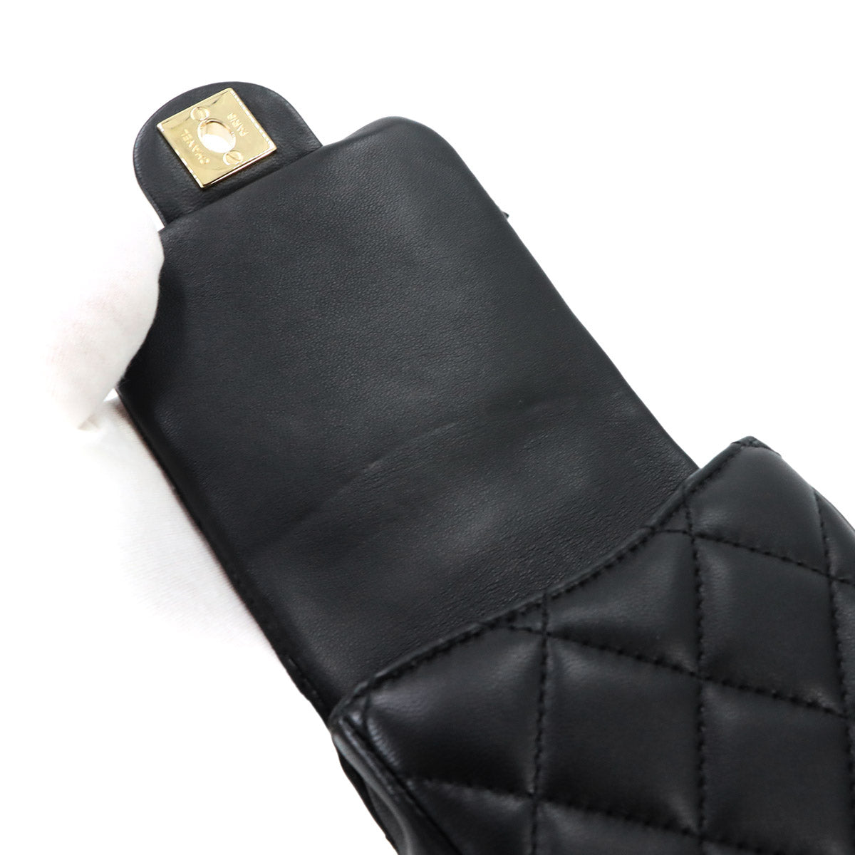 Matelasse Mobile Phone Case Chain Shoulder Bag Leather Black