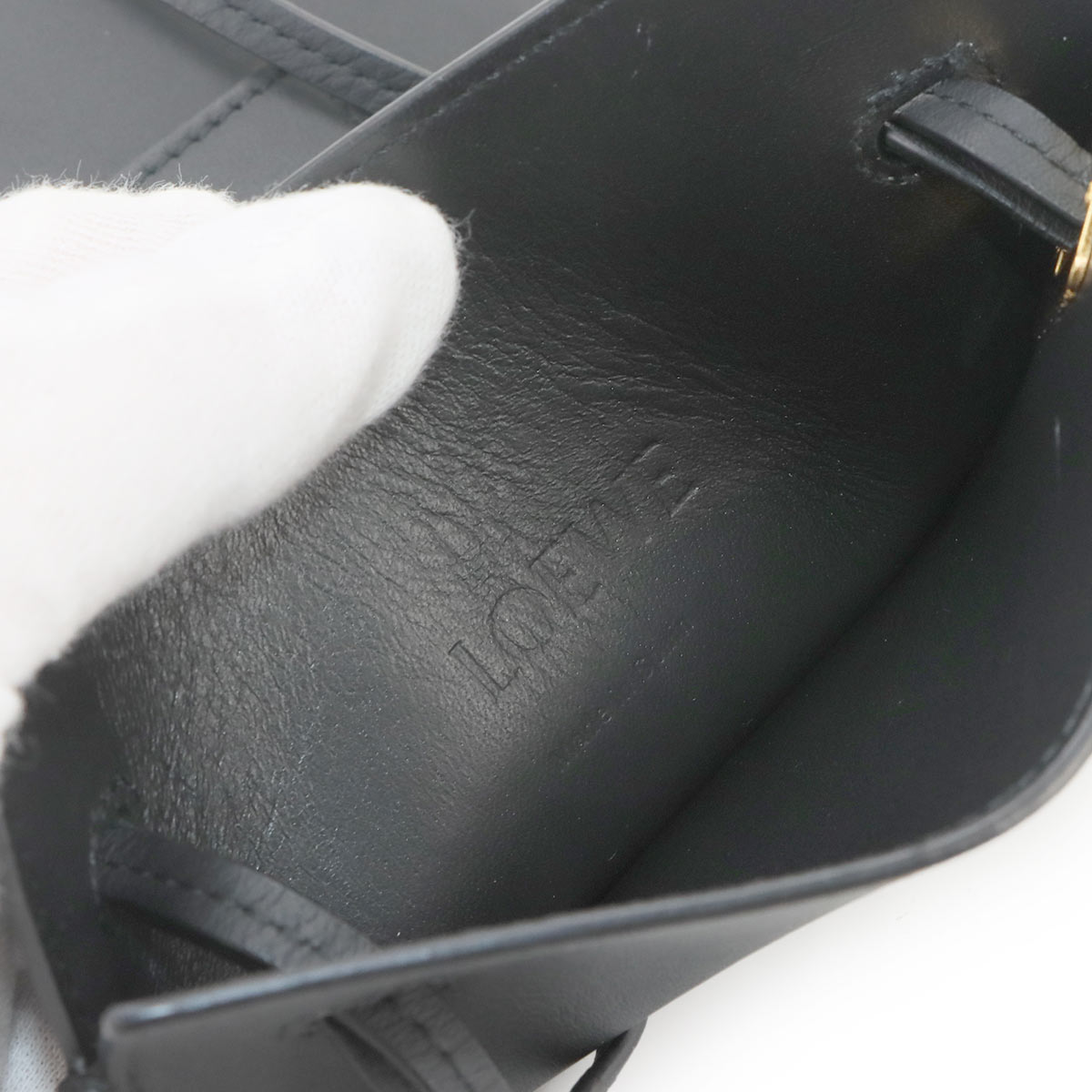 Dice Pocket Shoulder Bag Leather Black C630R12X01