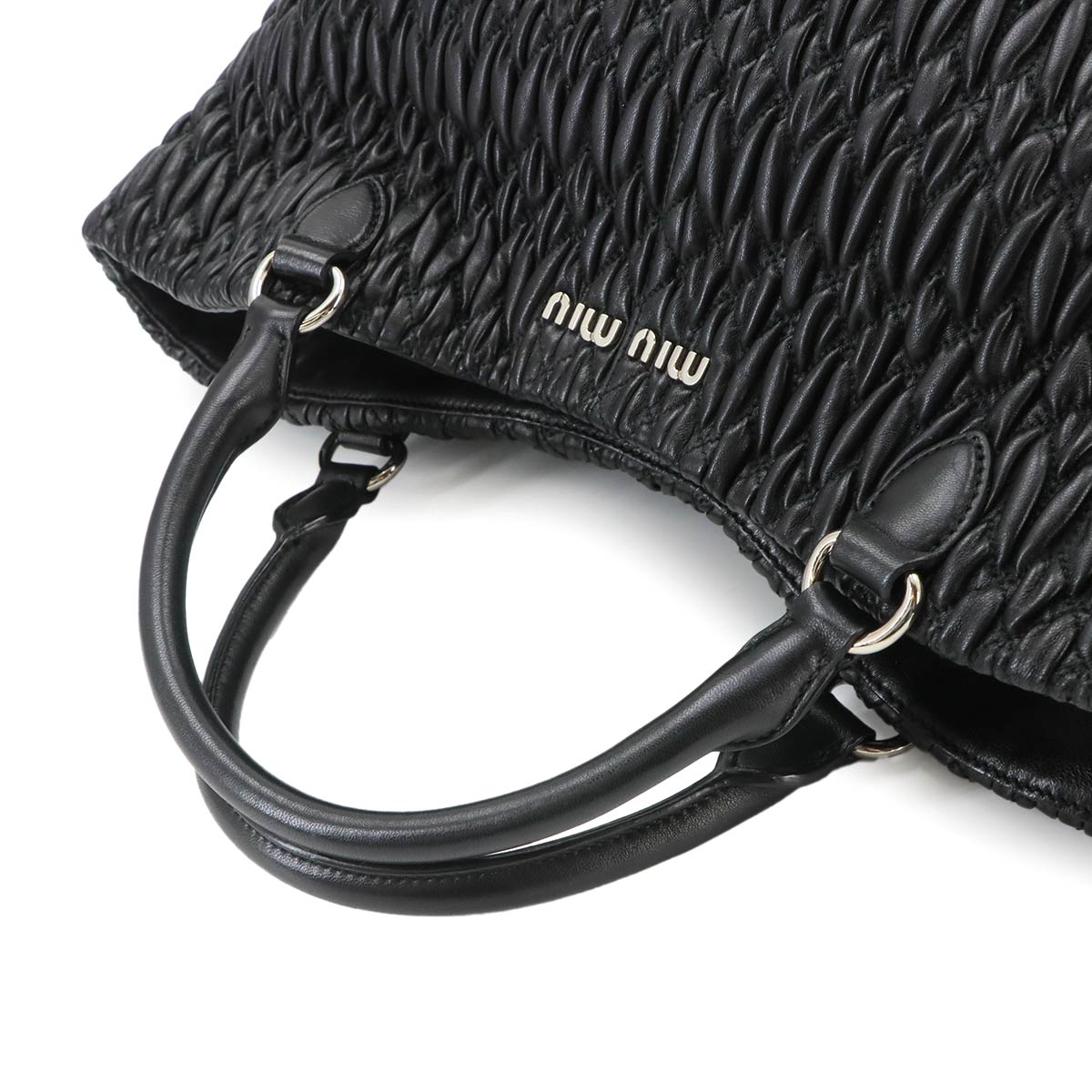Matelasse Hand Chain Shoulder Bag Leather Black