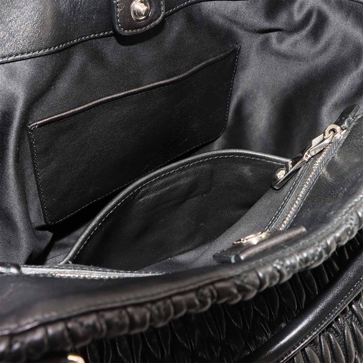 Matelasse Hand Chain Shoulder Bag Leather Black