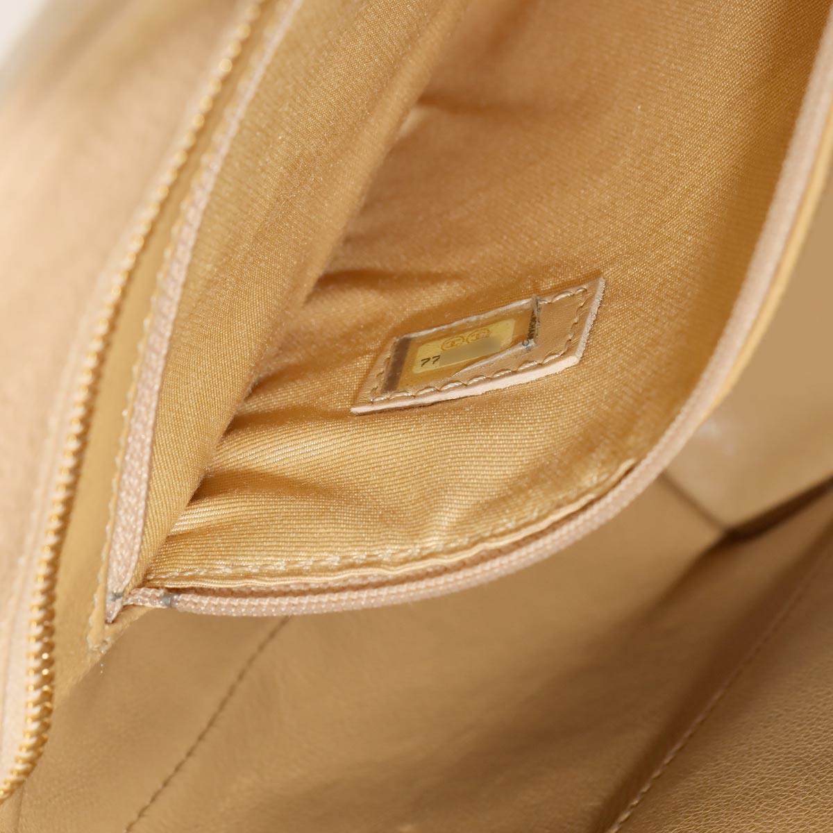 Medallion Tote Bag Leather Beige A01804 Coco Logos