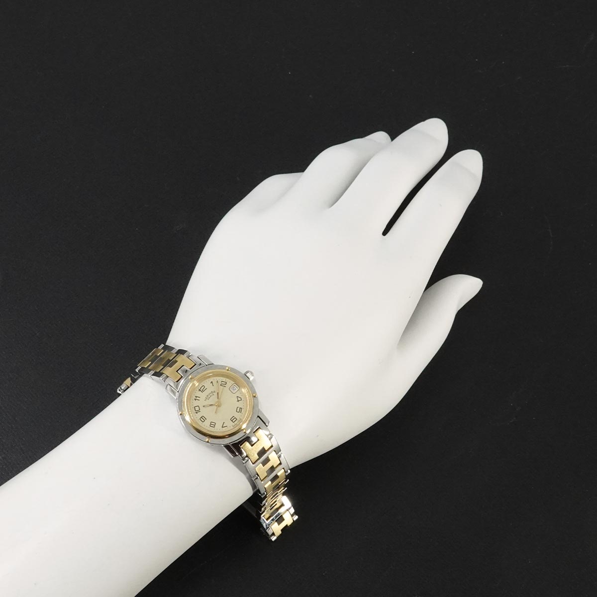 Clipper Two Tone CL4 220 Quartz Date cream Dial Ladies Watch