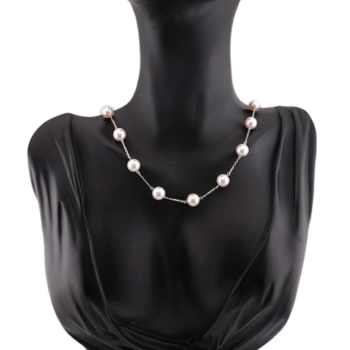 Akoya pearl 7.7-7.4mm Pearl Necklace 14K WG 585