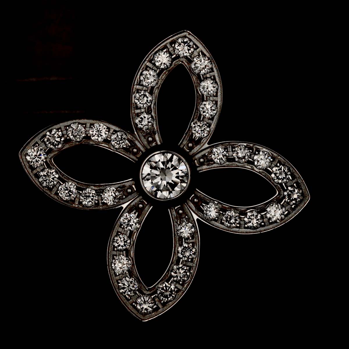 Diamond Flower Earrings Pierced 18K White Gold 750