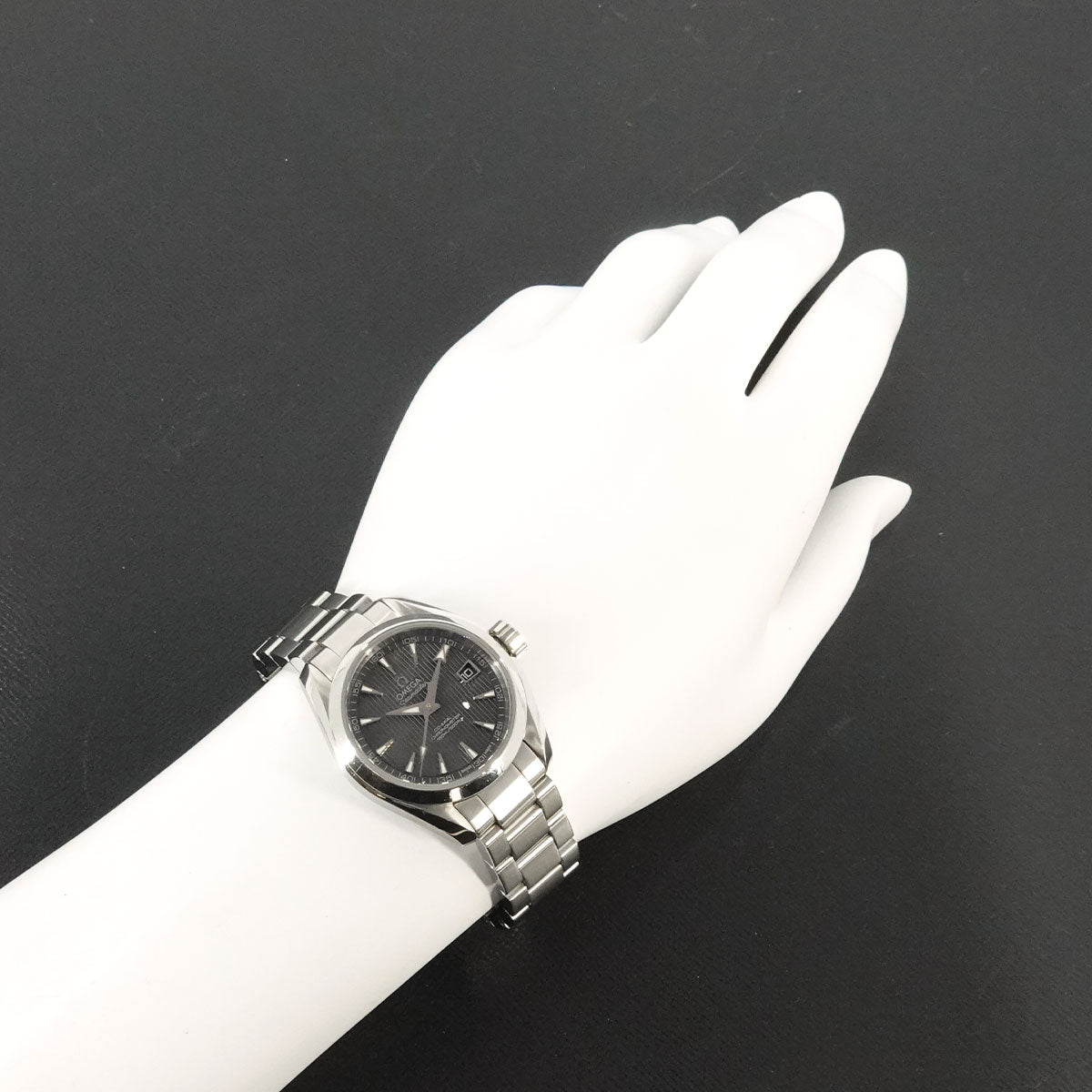 Seamaster Aqua Terra 231 10 30 20 06 001 Date Gray Dial
