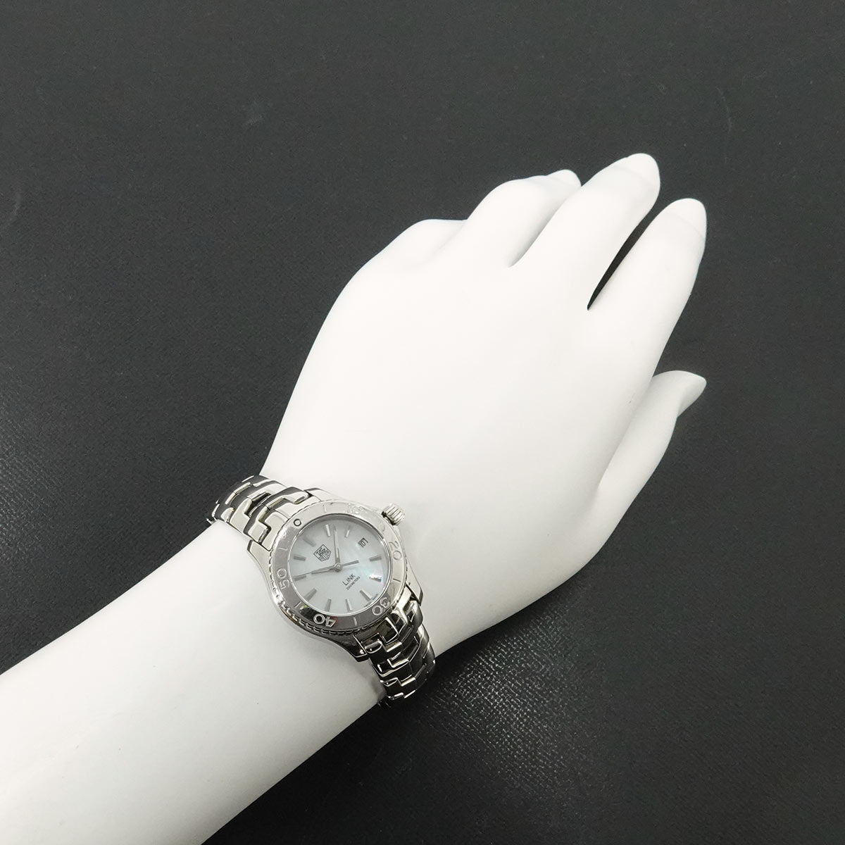 LINK WJ1313-0 Date Quartz White Shell Dial Ladies Watch