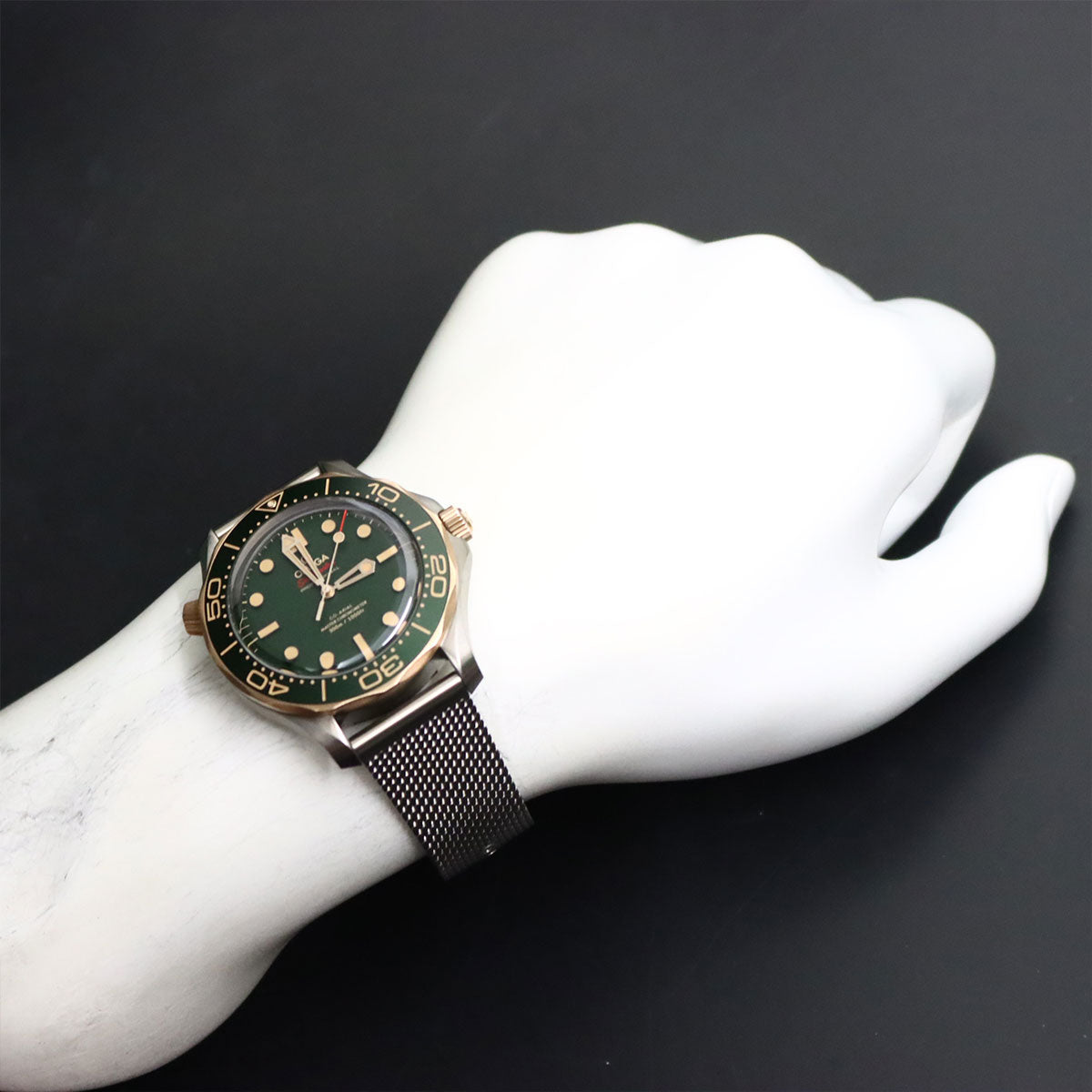 Seamaster Diver Co-Axial 210 90 42 20 10 001 K9BG Automatic