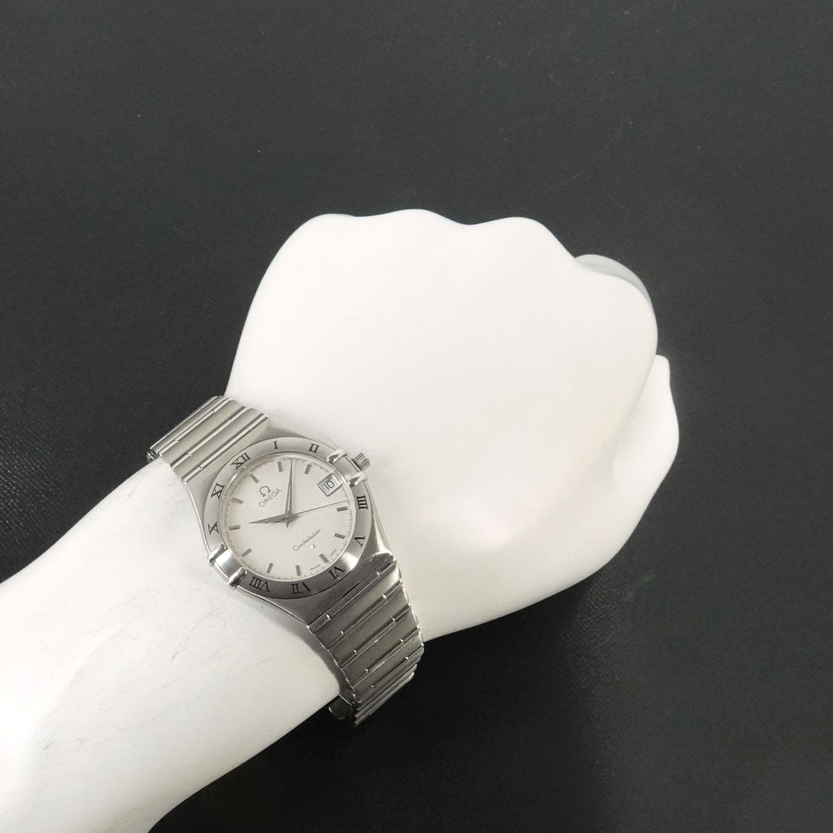 Constellation 1512 30 Quartz Date Silver Dial Mens Watch