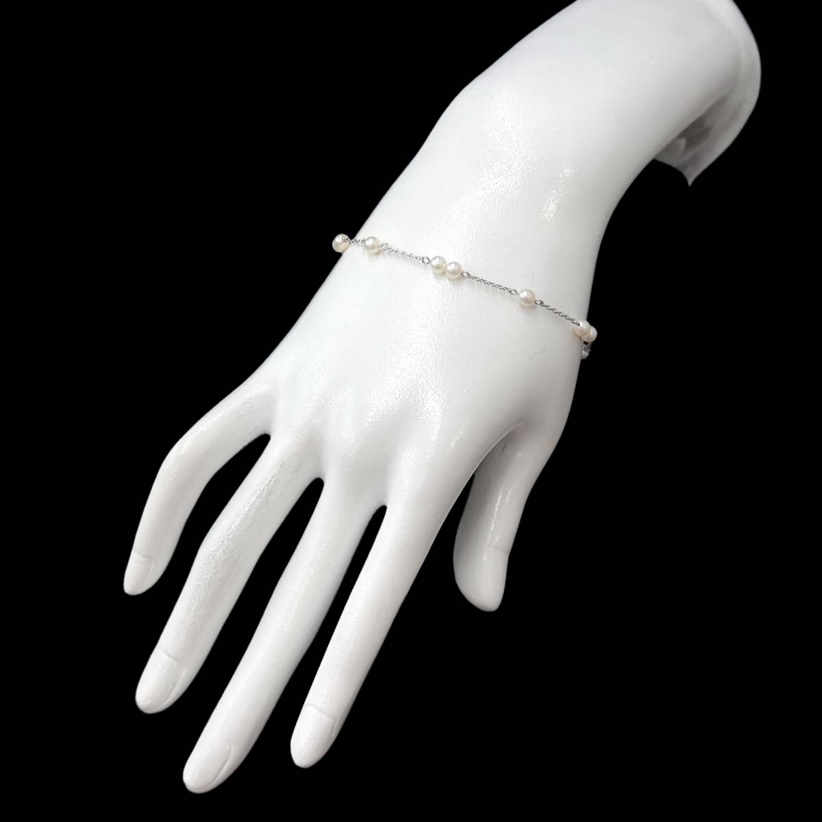 Baby Pearl 4.2-4.0mm Bracelet 18K White Gold 750