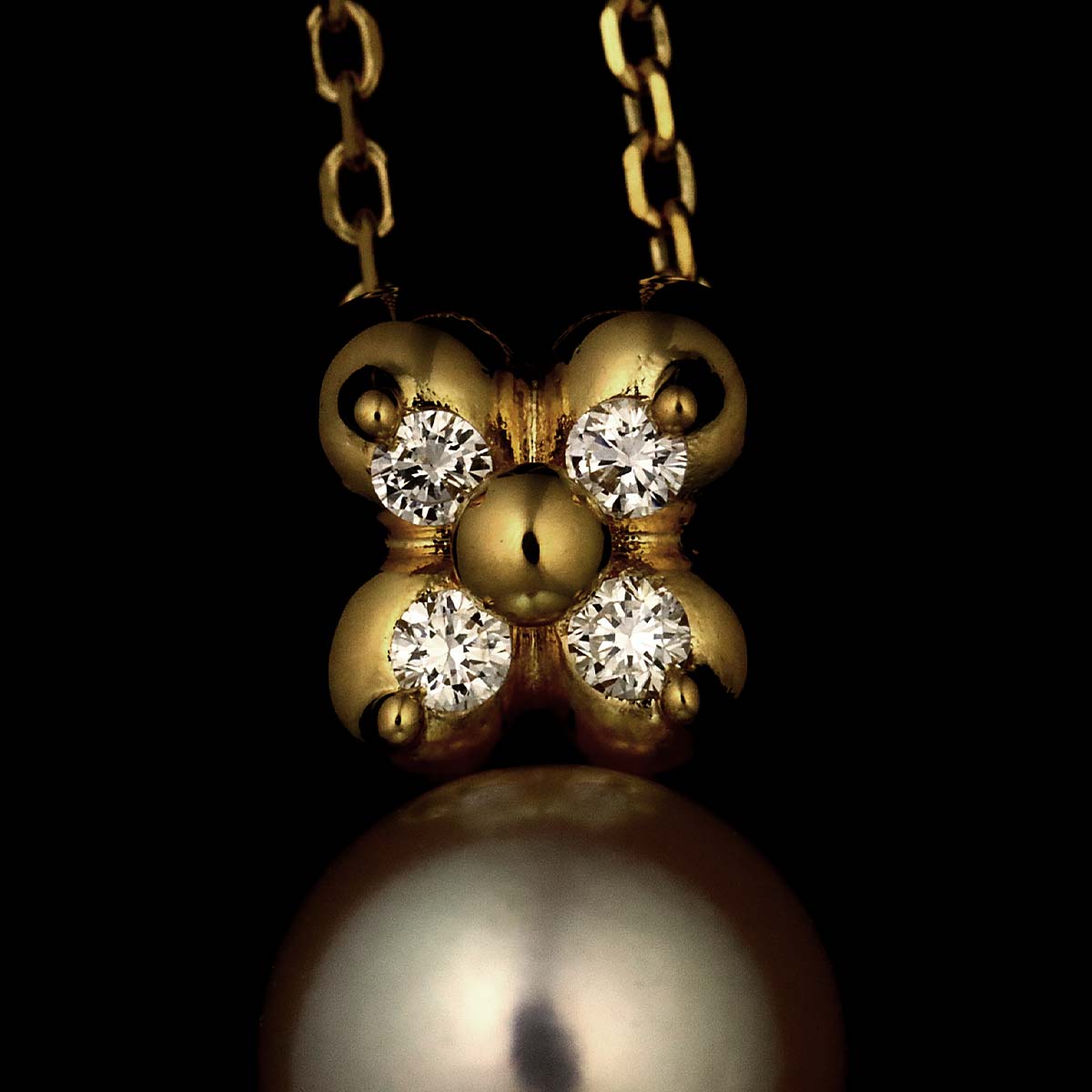 Akoya Pearl 6.9mm Diamond 0.04ct Necklace 18K YG 750