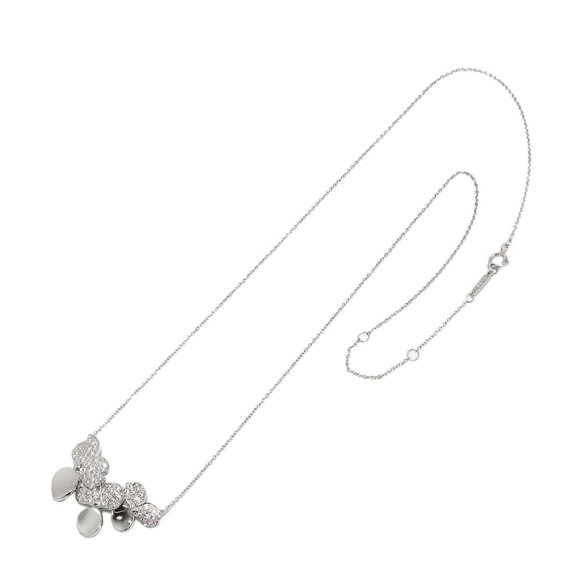 Paper Flowers Diamond Necklace Platinum