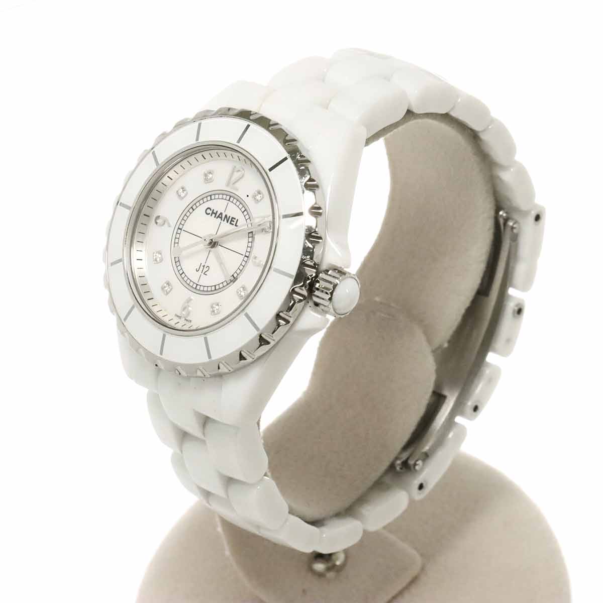 J12 H2422 33mm 8P Diamond Quartz White Shell Dial Ladies Watch
