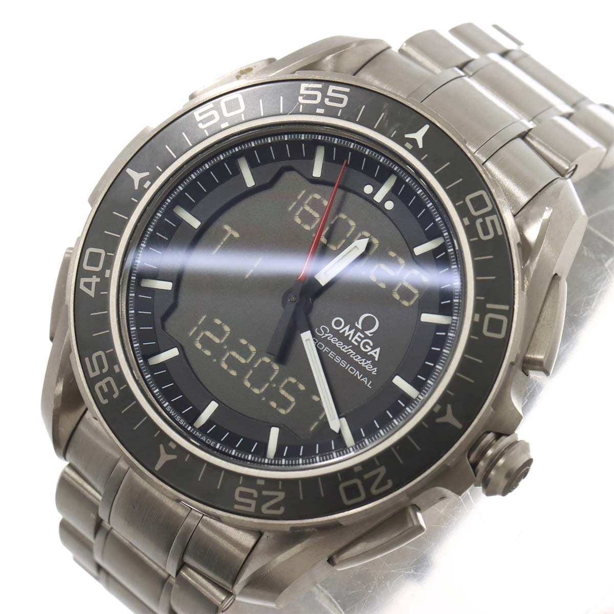 Speedmaster skywalker X-33 318 90 45 79 01 001 Quartz Watch
