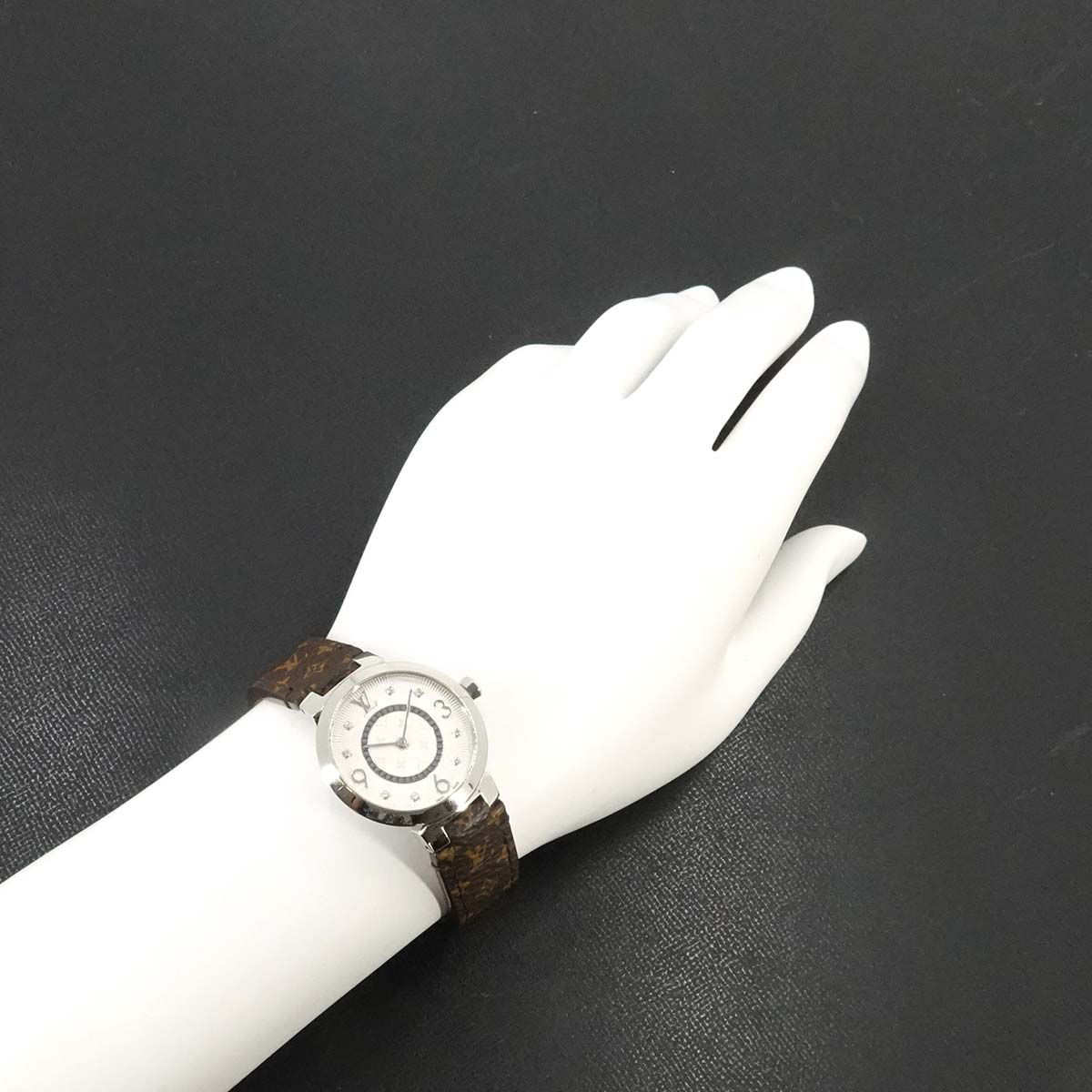 Tambour Slim Q12MG Silver Dial 8P Diamond Ladies Watch