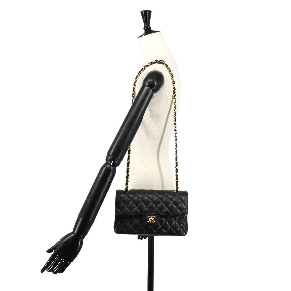 Matelasse 23 Chain Shoulder Bag Leather Black A01113