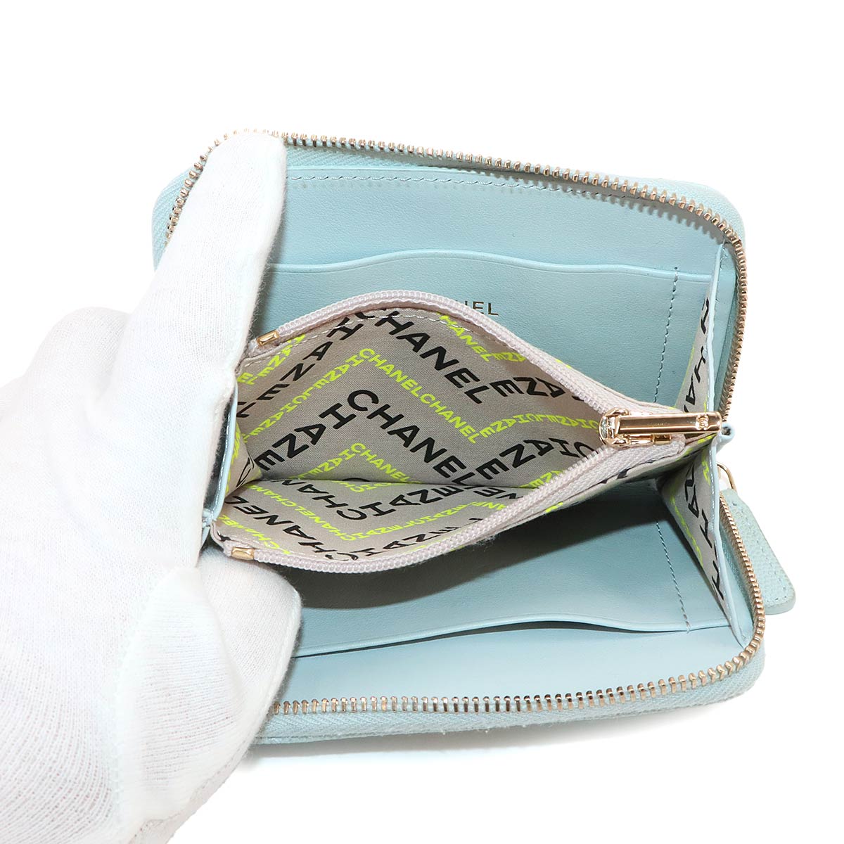 Matelasse Coin Case Purse Leather Light blue Coco Mark