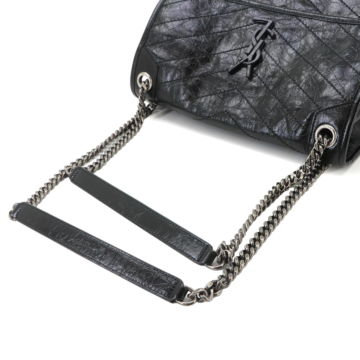 Niki Medium Chain Shoulder Bag Leather Noir 633158
