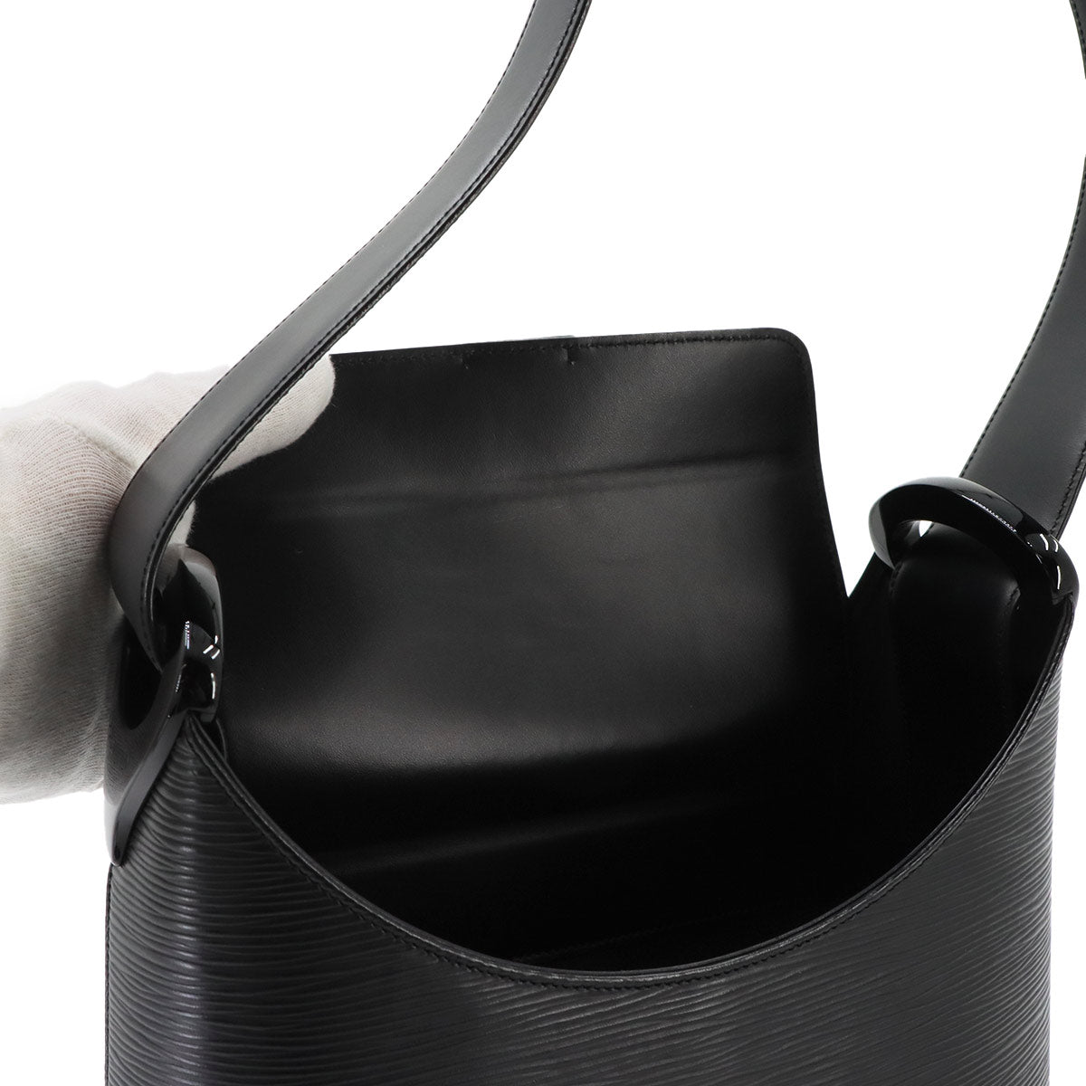 Epi Verso Shoulder Bag Leather Noir M52812