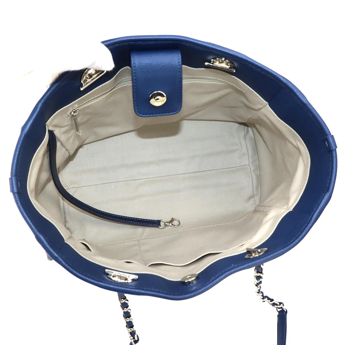 Deauville Chain Tote Bag Leather Navy A93257 Purse