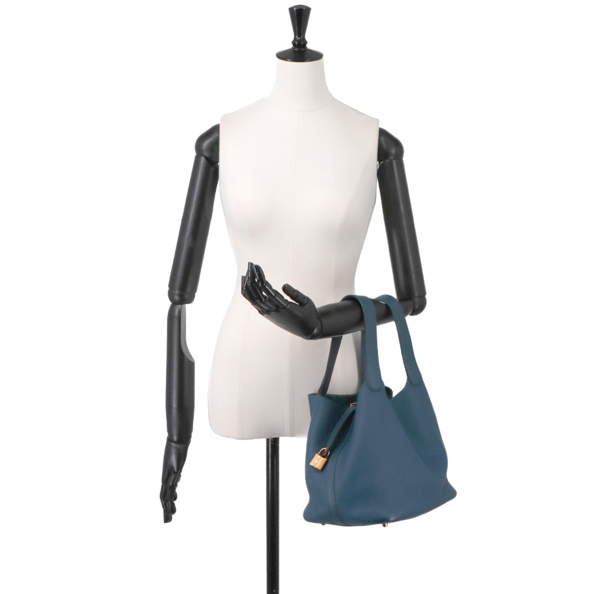 Picotin Lock MM Hand Bag Taurillon Clemence Deep Blue Y