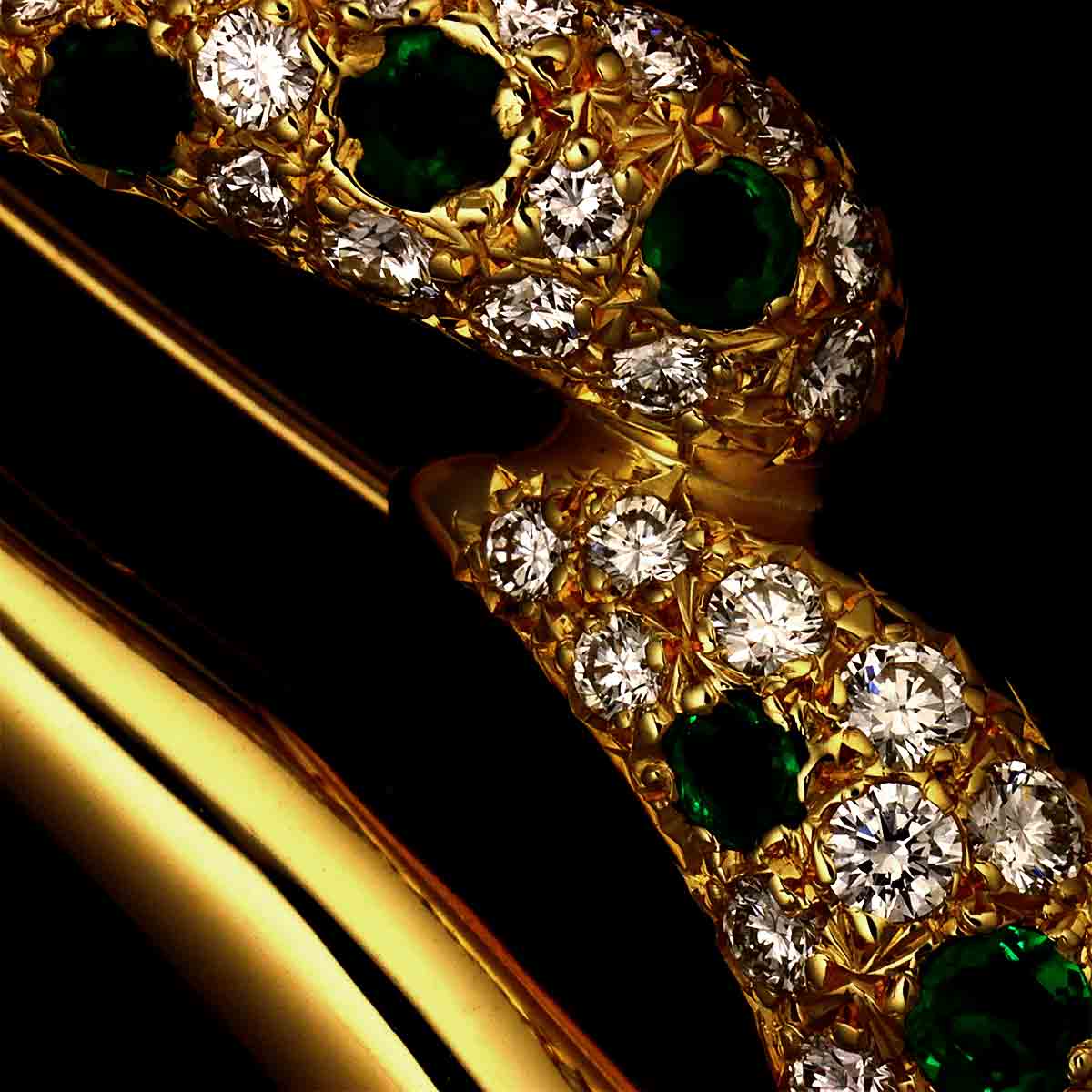 Diamond 0.58ct Emerald Brooch 18K YG 750