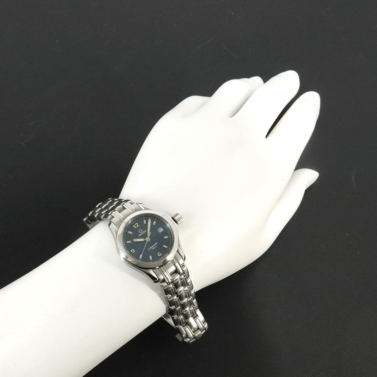Seamaster 120 2581 83 Date Quartz Blue Dial Ladies Wrist Watch